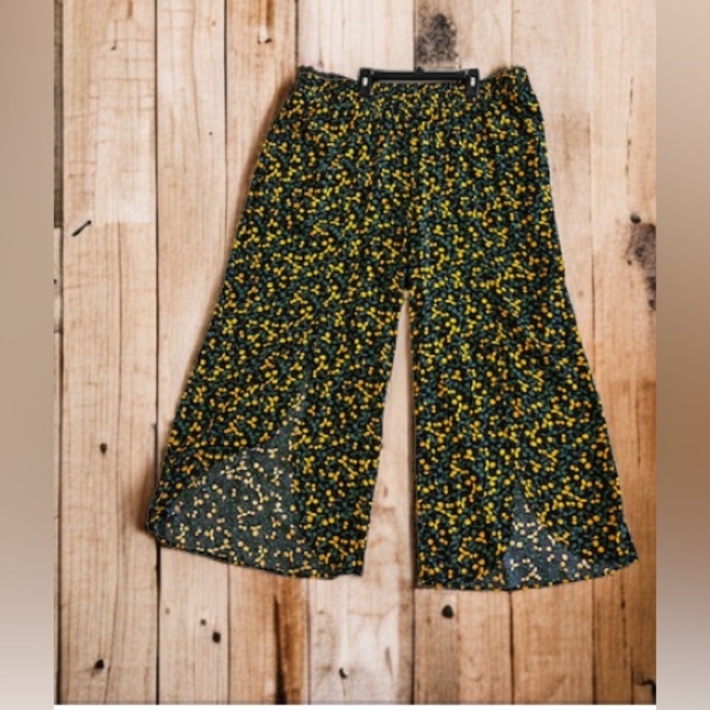 Curations wide legs pants Size 1XP 100% ViscosesLemons 🍋 Vibrantmaternity pants